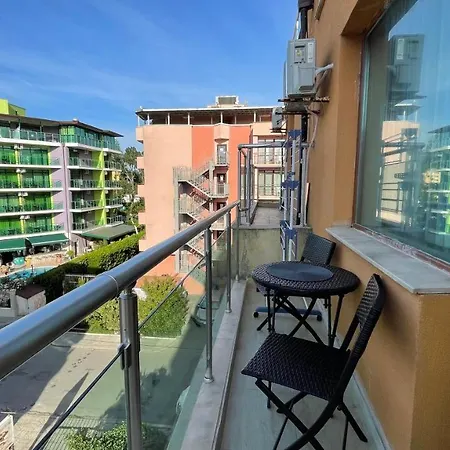 Amadeus Xv 39 Sunny Centrum Appartamento Sunny Beach
